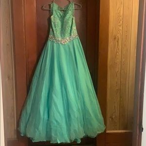 Seafoam Green Full-Length Prom Gown